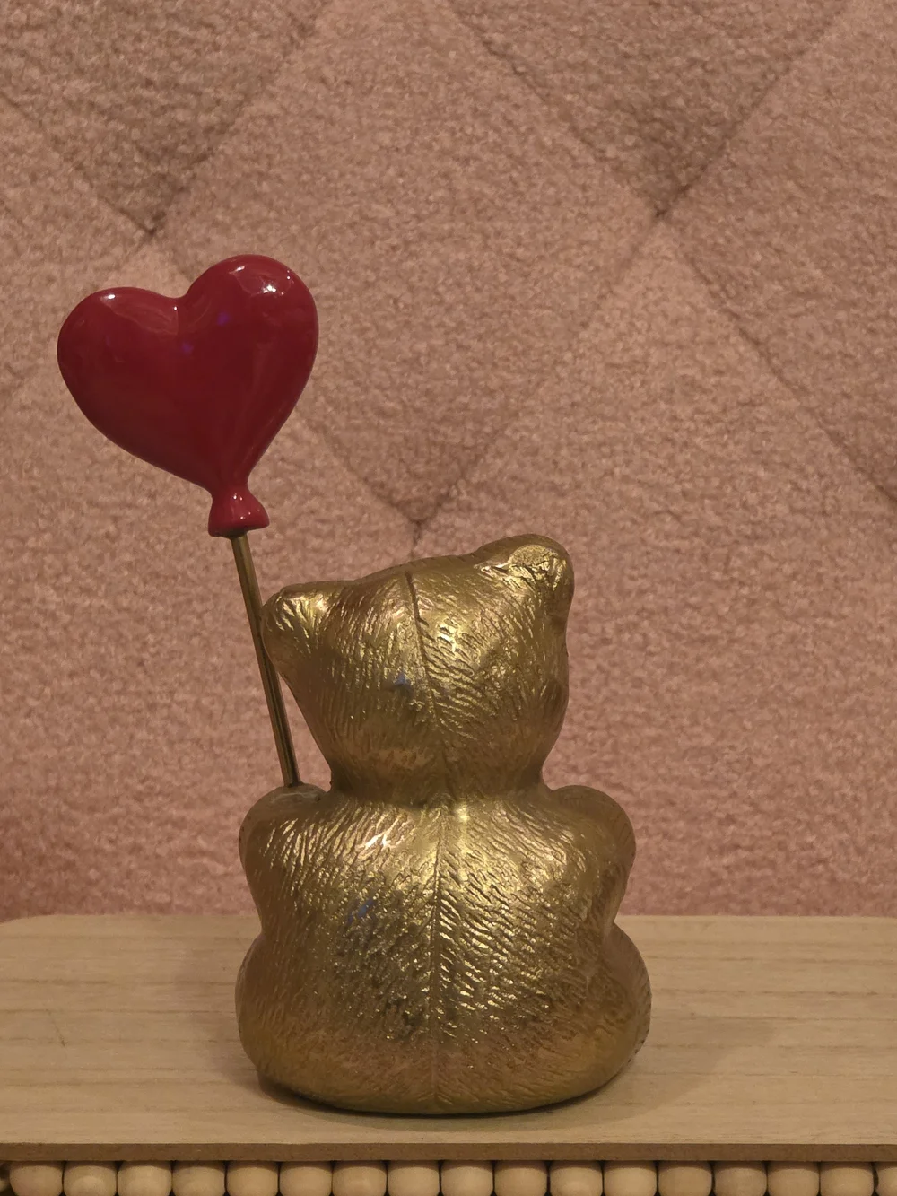 N/A charming gold